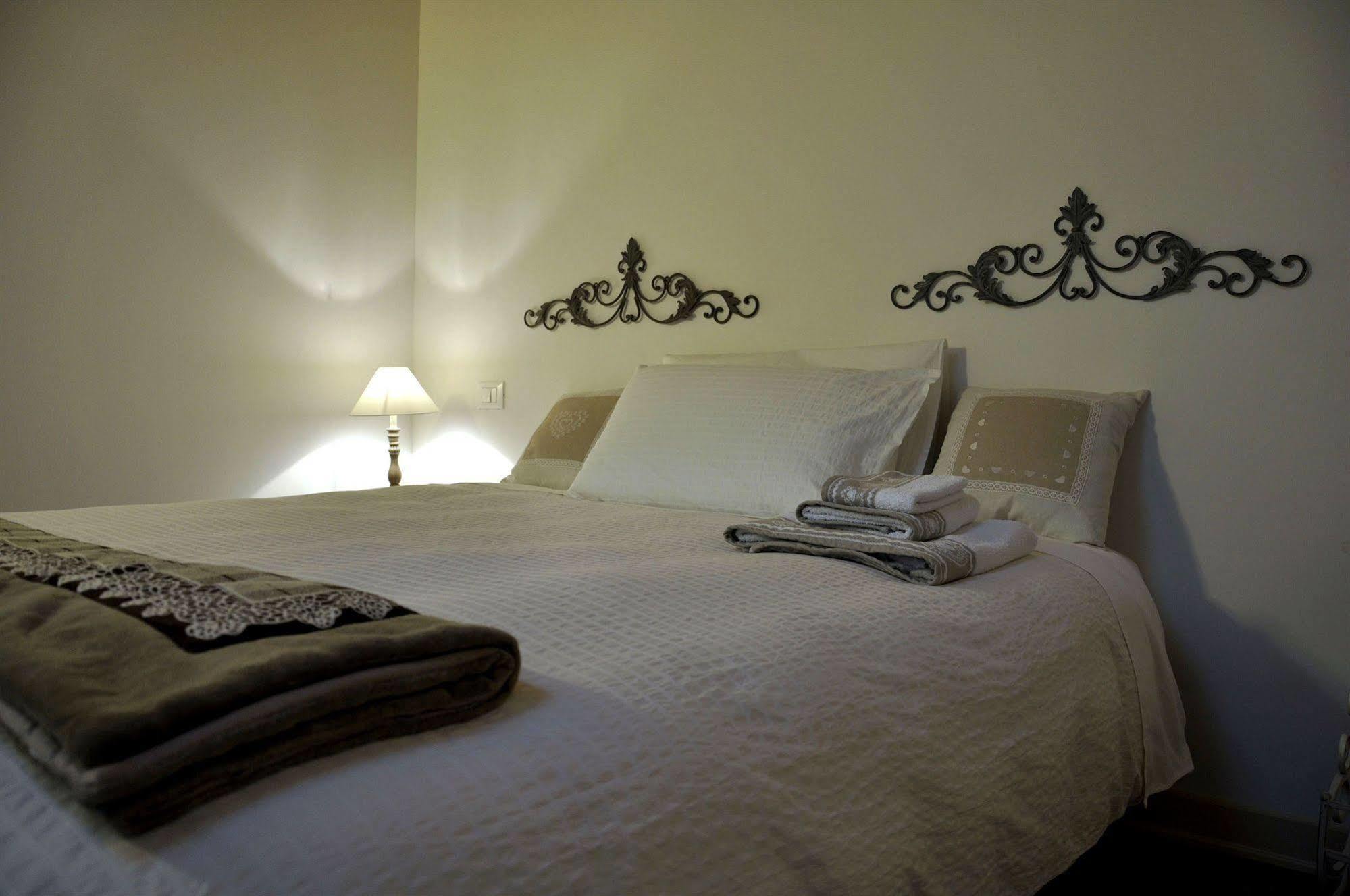Corsomatteotti62 Bed & Breakfast Brescia Bagian luar foto