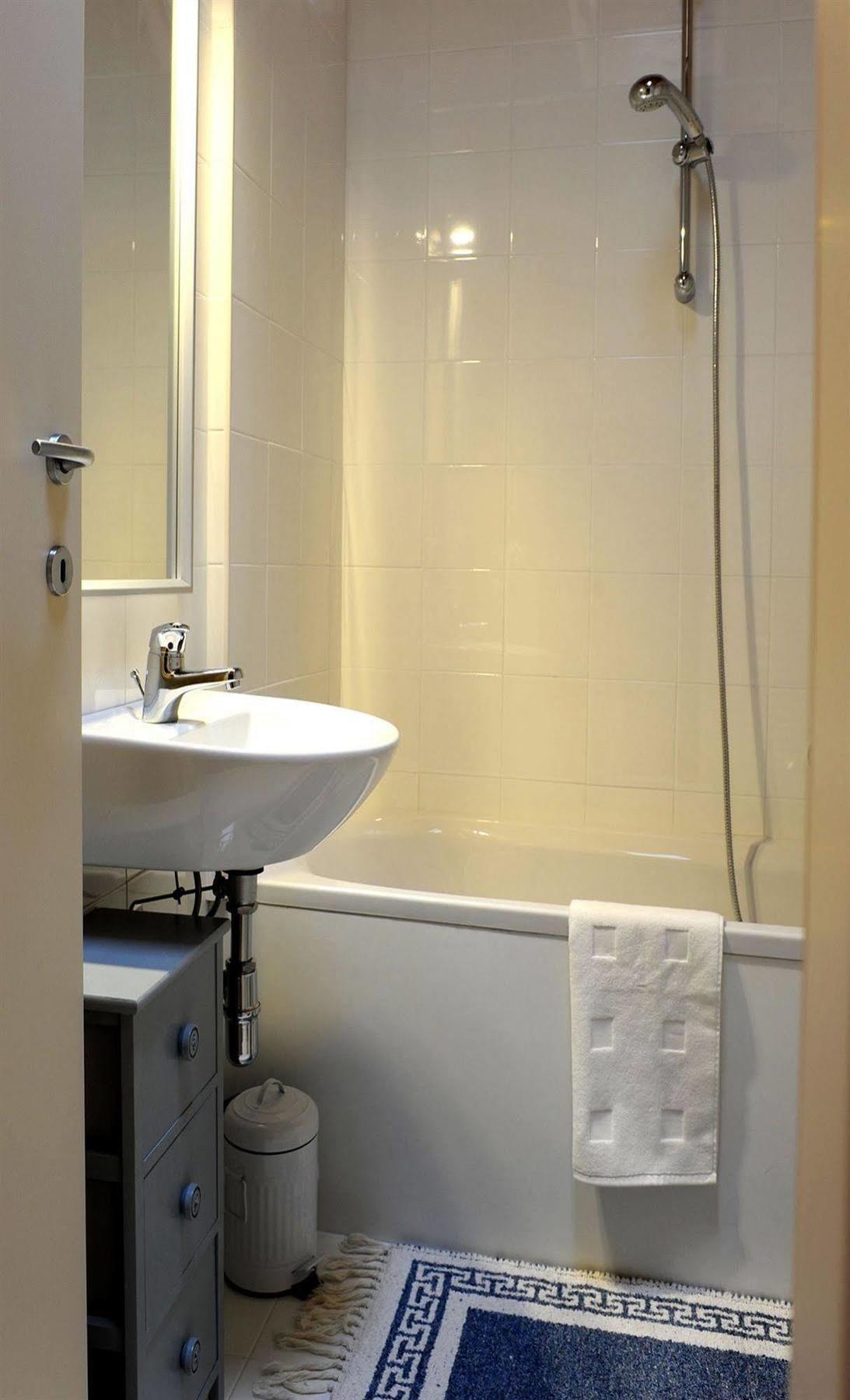 Corsomatteotti62 Bed & Breakfast Brescia Bagian luar foto