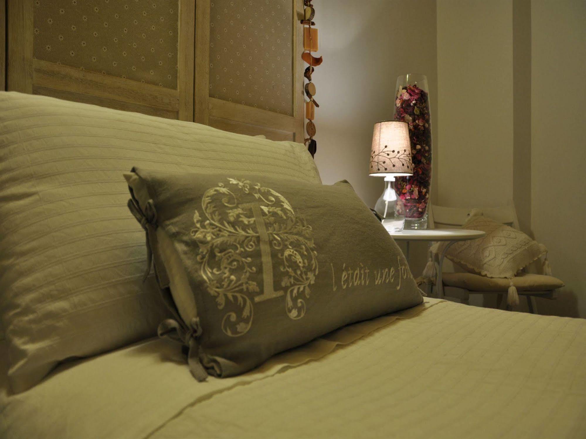 Corsomatteotti62 Bed & Breakfast Brescia Bagian luar foto
