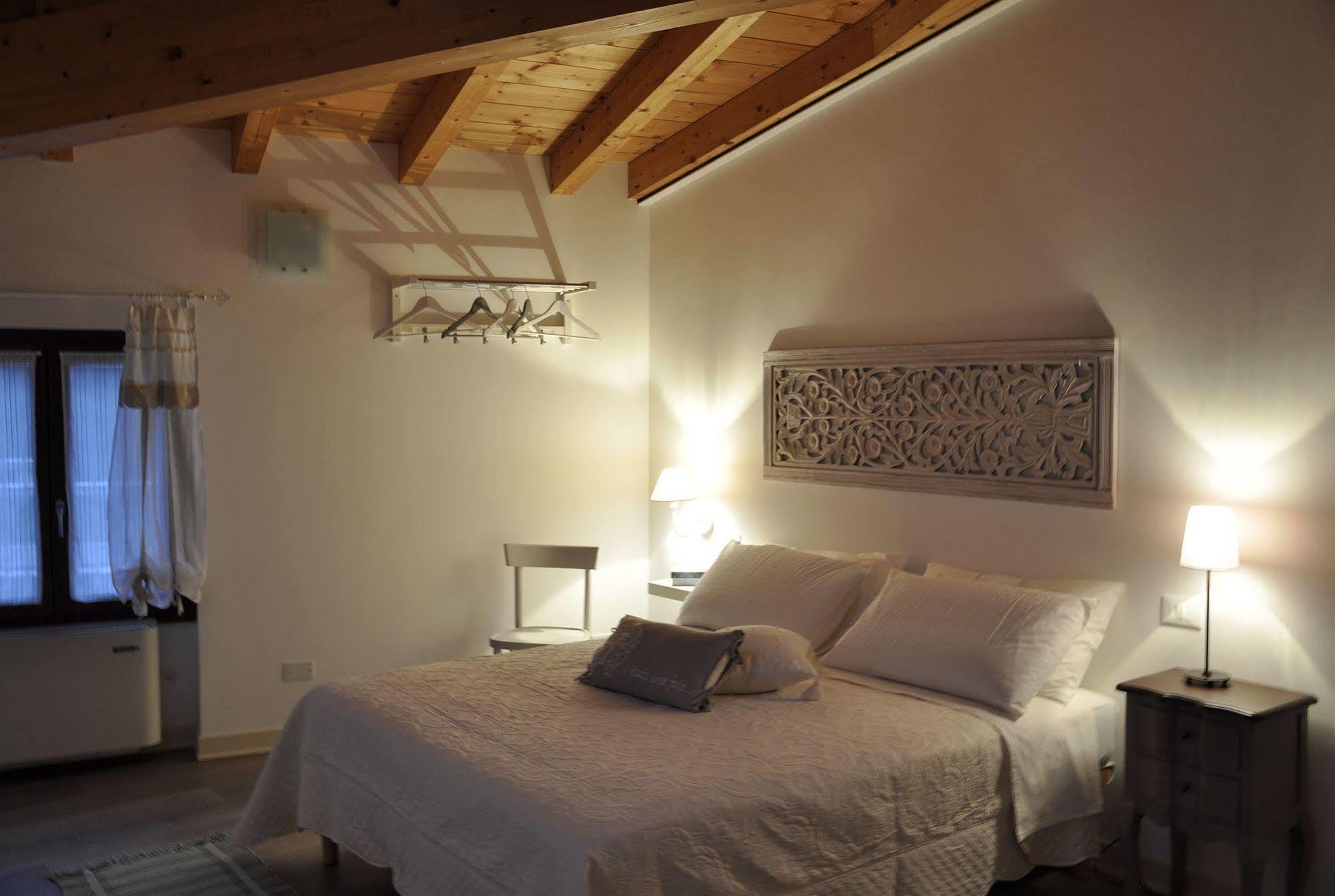 Corsomatteotti62 Bed & Breakfast Brescia Bagian luar foto